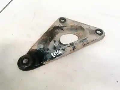 Second-hand car spare part engine support for opel zafira a 2.0 dti oem iam references   