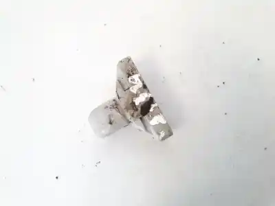 Peça sobressalente para automóvel em segunda mão plásticos por volkswagen passat variant (3b6) 1.8 20v turbo referências oem iam 3b0857561bb