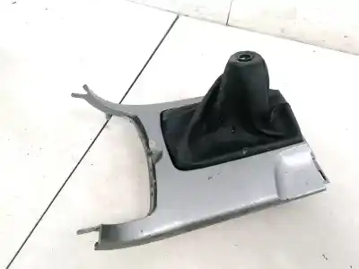 Peça sobressalente para automóvel em segunda mão plásticos por mazda 3 (bk) 1.6 di turbo referências oem iam ggj6a