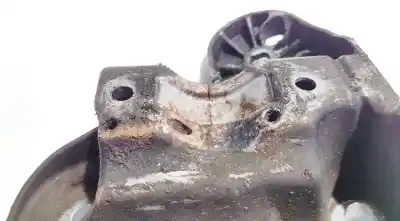 Second-hand car spare part engine support for volkswagen passat variant (3b6) 1.9 tdi oem iam references 4b0199351b  