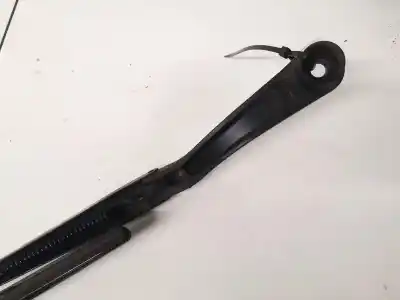 Second-hand car spare part left front windshield wiper arm for chrysler pt cruiser (pt) 2.2 crd touring oem iam references   