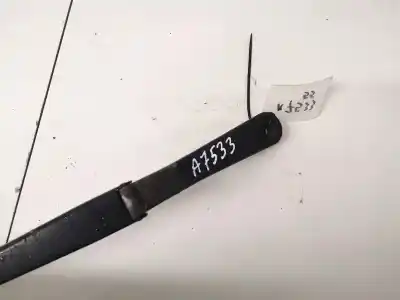 Second-hand car spare part left front windshield wiper arm for chrysler pt cruiser (pt) 2.2 crd touring oem iam references   