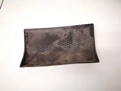 Peça sobressalente para automóvel em segunda mão plásticos por land rover evoque 2018 --> 1.5 hybrid 227kw referências oem iam k8d2045h74a