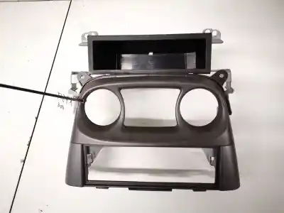 İkinci el araba yedek parçası PLASTIK için NISSAN ALMERA (N16/E)  OEM IAM referansları 6847590J10  