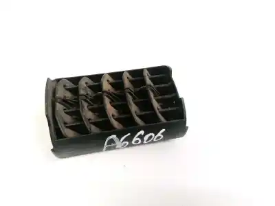 Pezzo di ricambio per auto di seconda mano griglia di aerazione per audi 80/90 (893) 1.8 riferimenti oem iam 893820921