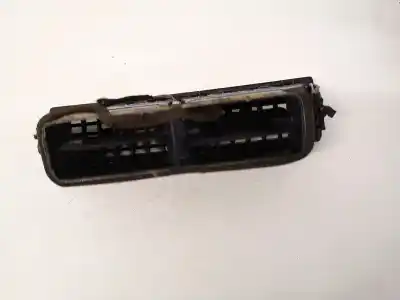 Автозапчасти б/у аэрационная решетка за audi a4 avant (8e) 2.0 tdi quattro (dpf) ссылки oem iam 8e0820951h  