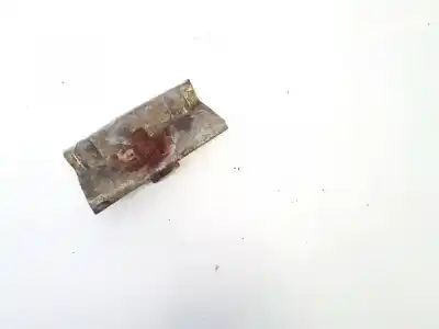 Pezzo di ricambio per auto di seconda mano plastica per hyundai i30 1.6 crdi cat riferimenti oem iam   