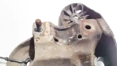 Second-hand car spare part engine support for volkswagen passat b5 (3b2) 1.9 tdi oem iam references 4b0199351  