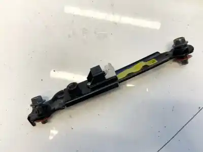 Pezzo di ricambio per auto di seconda mano plastica per hyundai i30 1.6 crdi cat riferimenti oem iam 