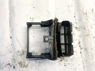 Pezzo di ricambio per auto di seconda mano plastica per audi 80/90 (893) 1.8 riferimenti oem iam 893857183  