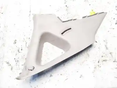 Pezzo di ricambio per auto di seconda mano plastica per hyundai i30 1.6 crdi cat riferimenti oem iam 858502e000tx