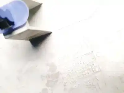 Pezzo di ricambio per auto di seconda mano plastica per hyundai i30 1.6 crdi cat riferimenti oem iam   