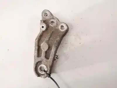Second-hand car spare part engine support for hyundai i30 1.6 crdi cat oem iam references   