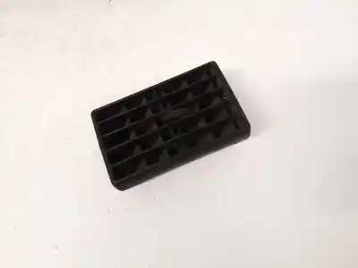 Pezzo di ricambio per auto di seconda mano griglia di aerazione per audi 80/90 (893) 1.8 riferimenti oem iam 893820921