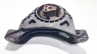 Second-hand car spare part engine support for opel insignia a (g09) 2.0 cdti (68) oem iam references 13227769   Second-hand car spare part engine support for opel insignia a (g09) 2.0 cdti (68) oem iam references 13227769