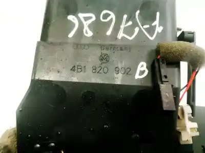 Автозапчасти б/у аэрационная решетка за audi a6 c5 (4b2) 2.5 tdi ссылки oem iam 4b1820902b  