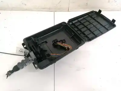 Автозапчастина б/у  для SKODA SUPERB (3U4)  Посилання на OEM IAM 8D0927355A  