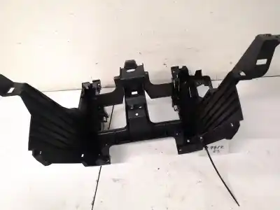 Pezzo di ricambio per auto di seconda mano plastica per mazda 3 lim. (bl) 1.6 16v cat riferimenti oem iam bp4k60401  