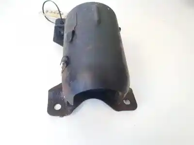 Pezzo di ricambio per auto di seconda mano plastica per hyundai i30 1.6 crdi cat riferimenti oem iam   