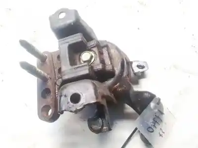 Second-hand car spare part engine support for toyota corolla (e11) 2.0 d-4d linea sol oem iam references   