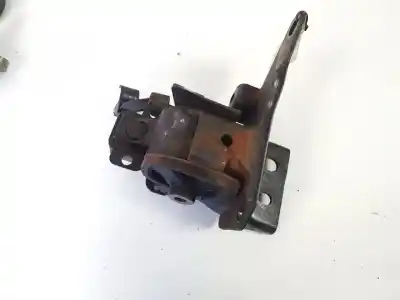 Second-hand car spare part engine support for toyota corolla (e11) 2.0 d-4d linea sol oem iam references   