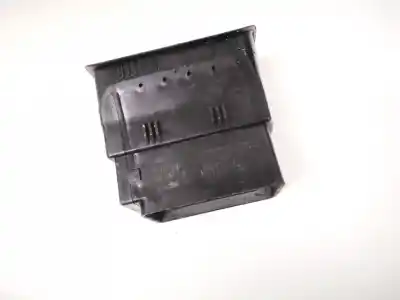 Автозапчастина б/у аераційна решіта для skoda octavia combi (1z5) 1.9 tdi dpf посилання на oem iam 8l0820901  