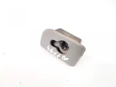 Peça sobressalente para automóvel em segunda mão plásticos por opel vectra b caravan 2.0 dti referências oem iam 9918002665