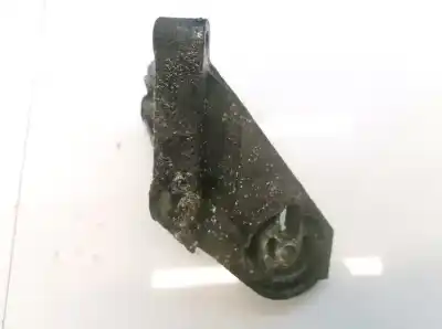 Second-hand car spare part engine support for volvo v70 ii (285) 2.5 tdi oem iam references 9209959  