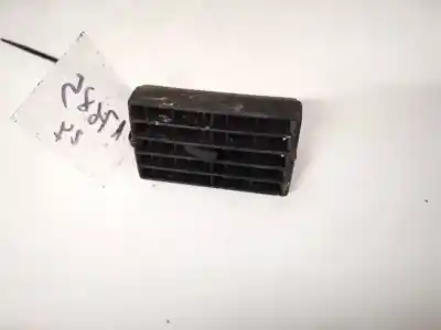 Pezzo di ricambio per auto di seconda mano griglia di aerazione per audi 80 (811/813) 1.8 riferimenti oem iam 893820921