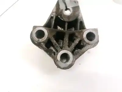 Second-hand car spare part engine support for opel vectra b caravan 2.0 dti oem iam references 90538041  95013a