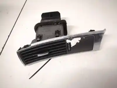 Pezzo di ricambio per auto di seconda mano Griglia Di Aerazione per AUDI A6 AVANT (4F5) 2.4 Riferimenti OEM IAM 4F1820901B  