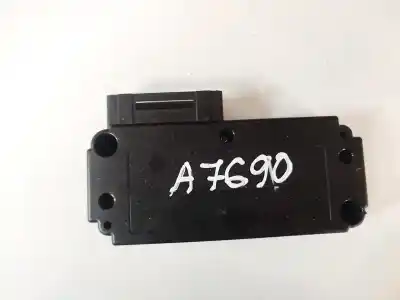 Автозапчастина б/у  для MERCEDES-BENZ CLASE C (W203)  Посилання на OEM IAM A2308204226  DA00002168  UH03MD01ED