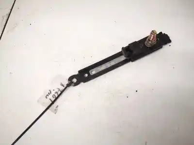 Peça sobressalente para automóvel em segunda mão plásticos por toyota corolla verso (r1) 2.0 d-4d luna referências oem iam 