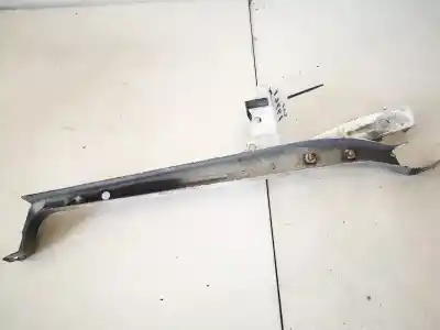 Peça sobressalente para automóvel em segunda mão plásticos por toyota corolla verso (r1) 2.0 d-4d luna referências oem iam 