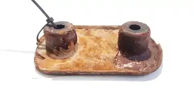 Second-hand car spare part engine support for opel vectra b caravan 2.0 dti oem iam references   