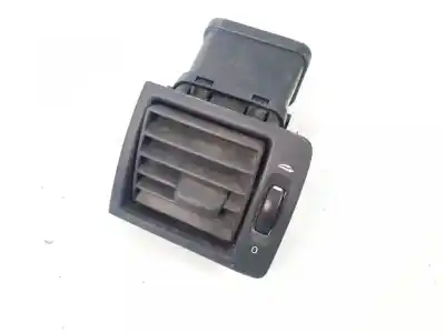 Peça sobressalente para automóvel em segunda mão grelha / difusor de ar por volvo v50 (545) 2.0 d referências oem iam 2604522315a