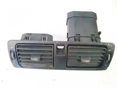 Peça sobressalente para automóvel em segunda mão grelha / difusor de ar por volvo v50 (545) 2.0 d referências oem iam y011450