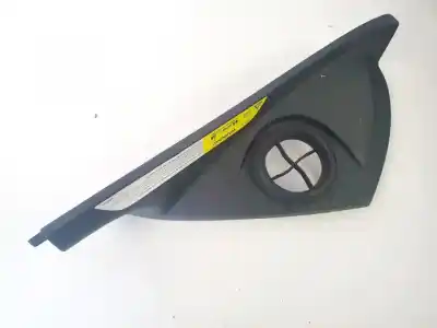 Peça sobressalente para automóvel em segunda mão plásticos por volvo v50 (545) 2.0 d referências oem iam 30672382