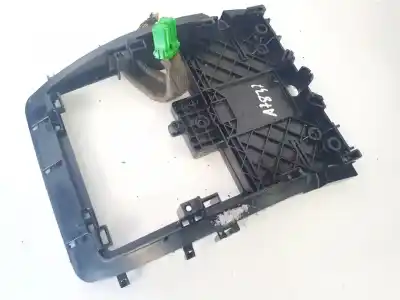 Pezzo di ricambio per auto di seconda mano plastica per volvo v50 (545) 2.0 d riferimenti oem iam 08650585  fc582