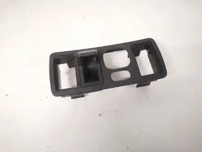 Peça sobressalente para automóvel em segunda mão plásticos por toyota corolla verso (r1) 2.0 d-4d luna referências oem iam 777665