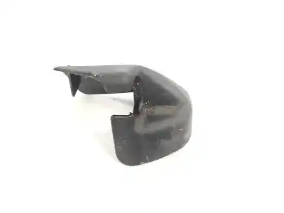 Pezzo di ricambio per auto di seconda mano plastica per toyota corolla (e12) 2.0 d-4d linea luna berlina riferimenti oem iam 7215712100  72157-12100