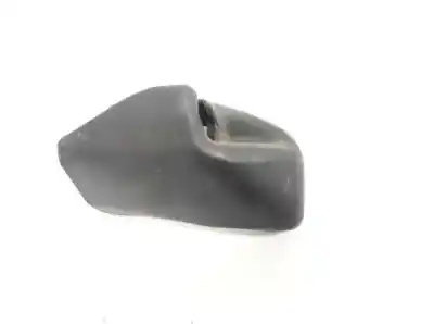 Peça sobressalente para automóvel em segunda mão plásticos por toyota corolla (e12) 2.0 d-4d linea luna berlina referências oem iam 7215812100