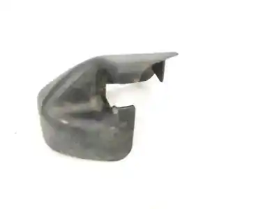 Second-hand car spare part plastics for toyota corolla (e12) 2.0 d-4d linea luna berlina oem iam references 7215812100  72158-12100