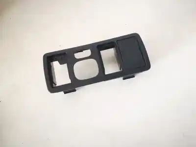 Peça sobressalente para automóvel em segunda mão plásticos por toyota corolla (e12) 2.0 d-4d linea luna berlina referências oem iam 5553932010