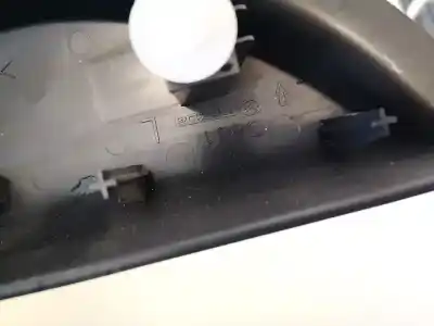 Pezzo di ricambio per auto di seconda mano plastica per mazda 2 lim. (de) 1.4 diesel cat riferimenti oem iam d651  