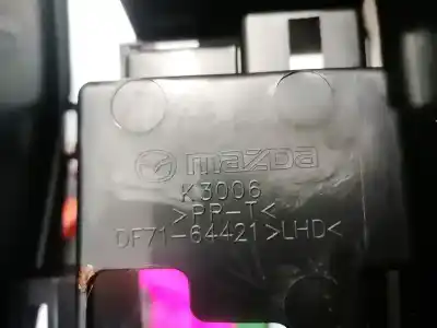Автозапчастина б/у пластика для mazda 2 lim. (de) 1.4 diesel cat посилання на oem iam df7164421  df71-64421, k3006