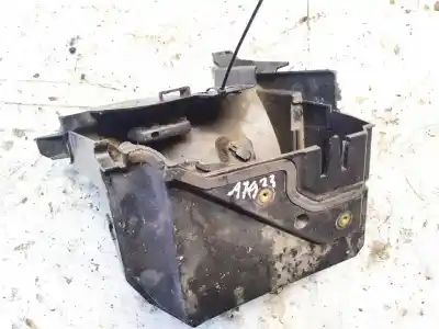 Peça sobressalente para automóvel em segunda mão plásticos por renault scenic ii 1.5 dci diesel referências oem iam 