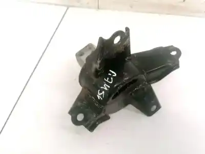 Second-hand car spare part engine support for hyundai i30 1.6 crdi cat oem iam references   