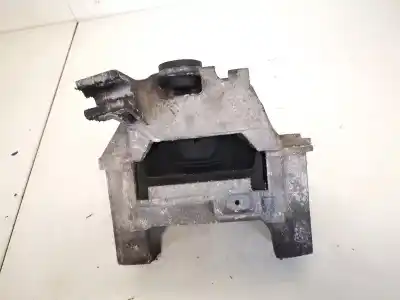 Second-hand car spare part engine support for fiat bravo (198) 1.9 dynamic multijet oem iam references   