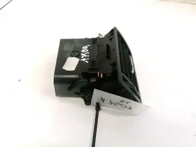 Автозапчасти б/у аэрационная решетка за ford c-max (cb3) 1.6 tdci cat ссылки oem iam 3m51r018889afw  3m51-r018889-afw